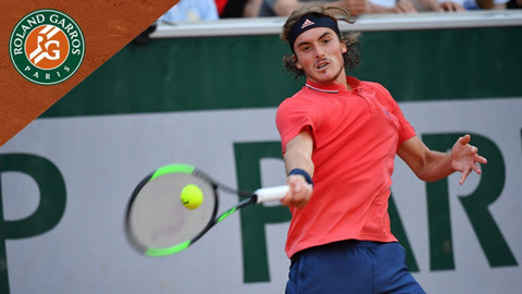 段展示了其 段展示了其