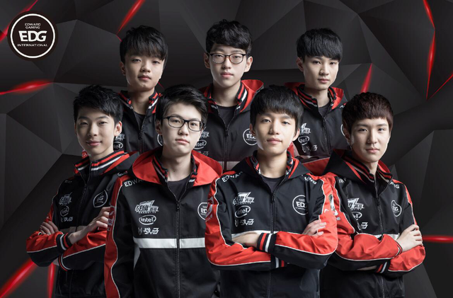 效力于葡萄 效力于葡萄